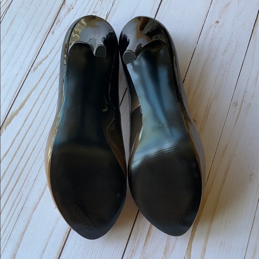 GUESS ~ new, ombre, patent platforms size 8 👠 - Picture 8 of 9